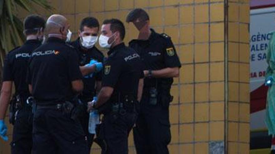 El paciente aislado por posible ébola en Alicante permanece estable
