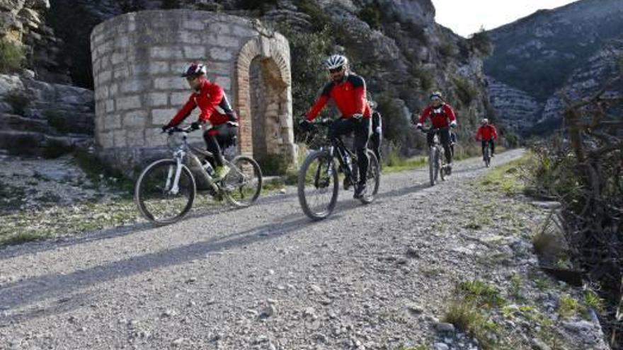 El Consell acomete la licitación del proyecto de vía verde Alcoi-Gandia