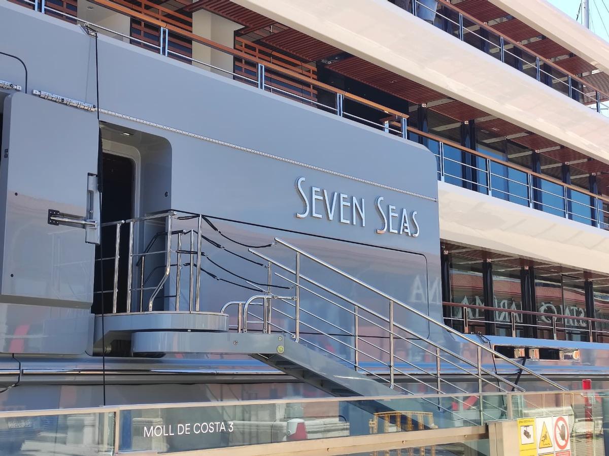 El Seven Seas de Spielberg, en el Moll de Costa de Tarragona.
