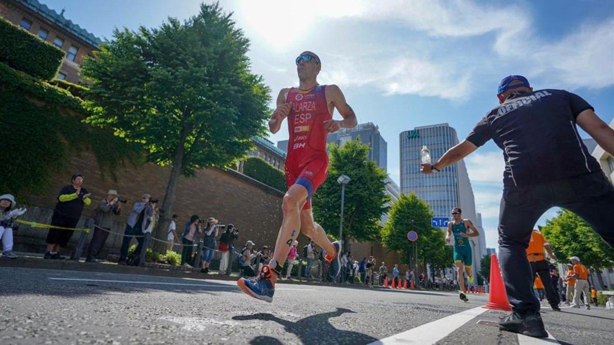 presencia destacada del triatleta internacional Fernando Alarza