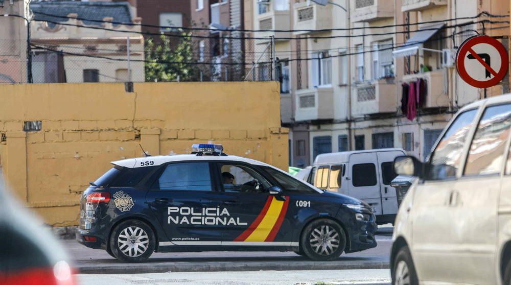 Dos heridos de bala en un tiroteo en las 'casitas rosas' de la Malva-rosa