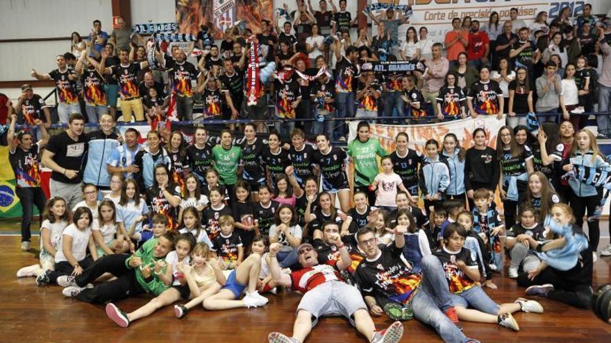 Las jugadoras del Guardés festejan una victoria.