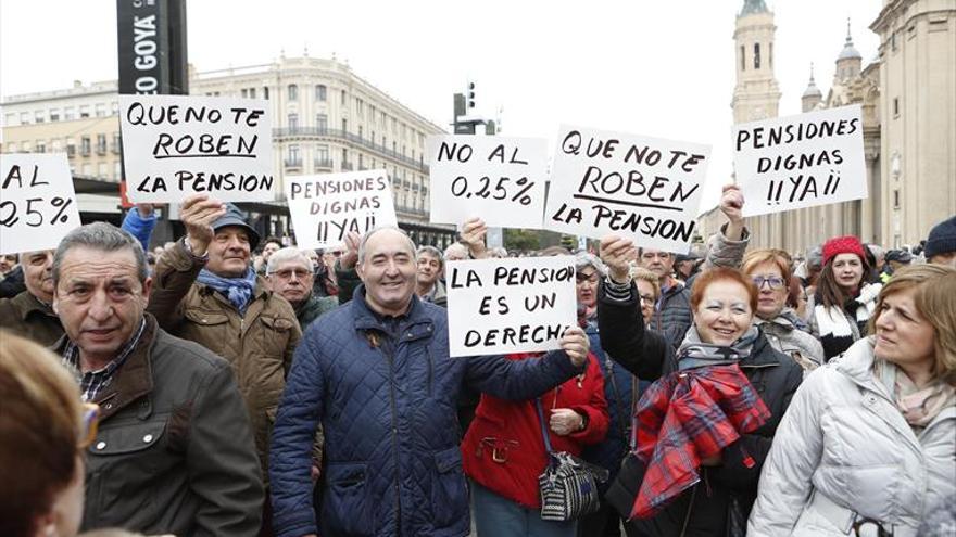 Más de 45.000 peticiones para un referéndum sobre pensiones