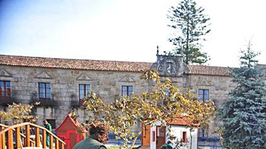 El césped de la Aldea dos Nenos se replantará en la alameda de San Tomé