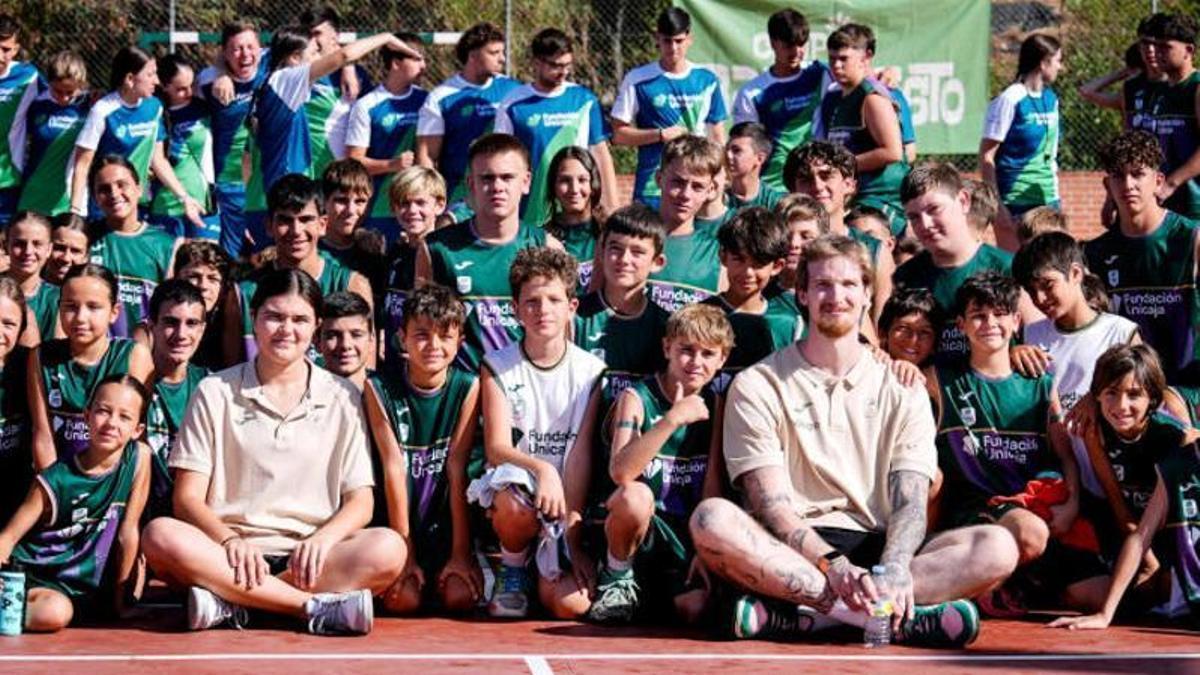 Balcerowski y Guillén, protagonistas de una animada jornada en el Campus de Baloncesto Fundación Unicaja