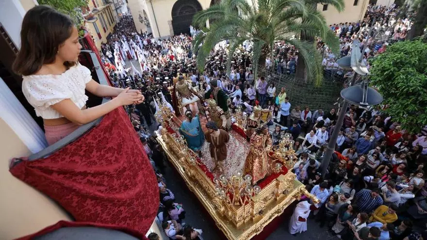 Hermanos fieles a sí mismos para ser fieles a la verdad