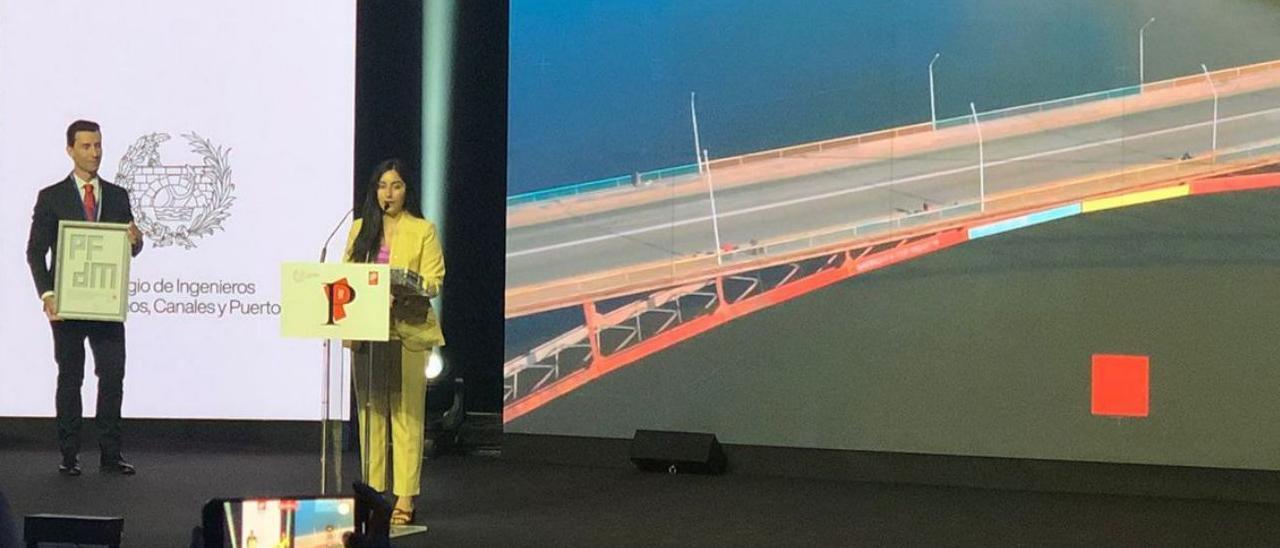 La zamorana Marina García López-Arias durante su discurso de agradecimiento tras recibir el premio.