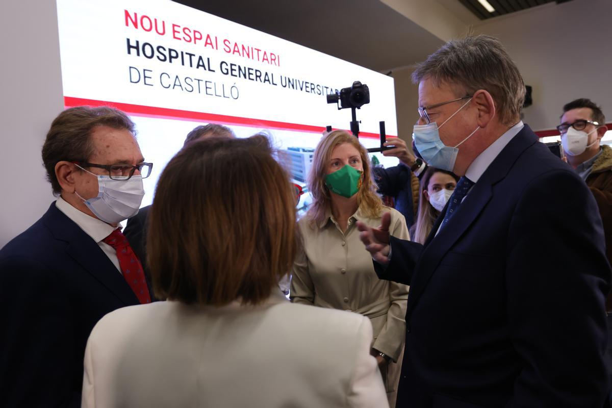 Puig conversa con la alcaldesa de Castelló, la rectora de la UJI y el conseller de Sanitat.