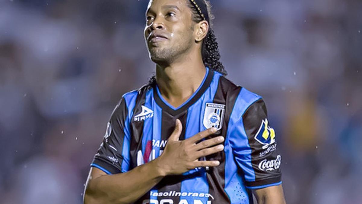 Esta es la foto que colgó Ronaldinho en su cuenta de Twitter agradeciendo el trato recibido