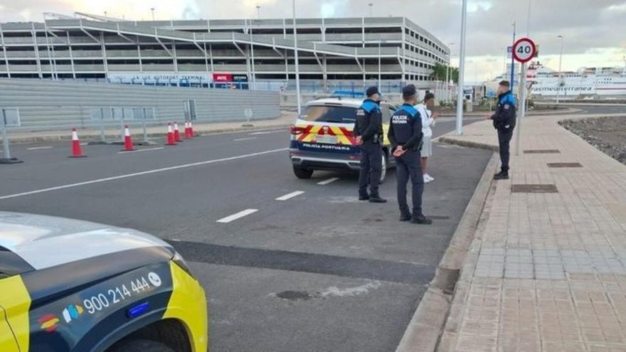 Localizan a un menor inmigrante fugado de un centro de Gran Canaria que intentaba salir de la isla sin documentación