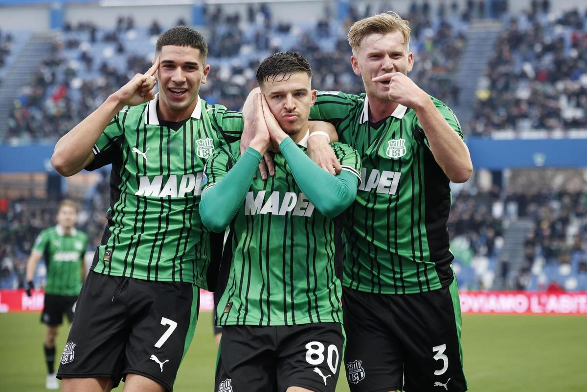 Tarik Muharemović, durante un partido con el Sassuolo