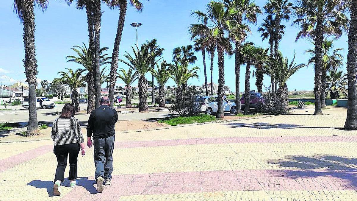 Un tramo del paseo del Arenal, en Burriana.