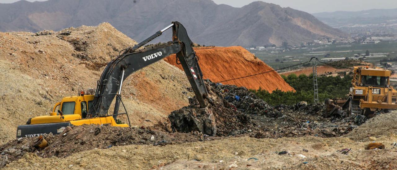 El 60% de la basura acaba enterrada en vertederos