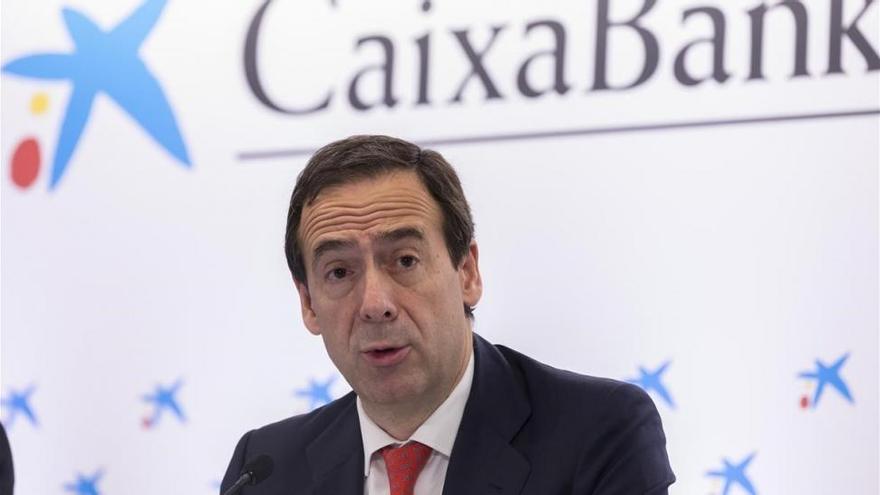 CaixaBank vende a Lone Star el 80% de su negocio inmobiliario