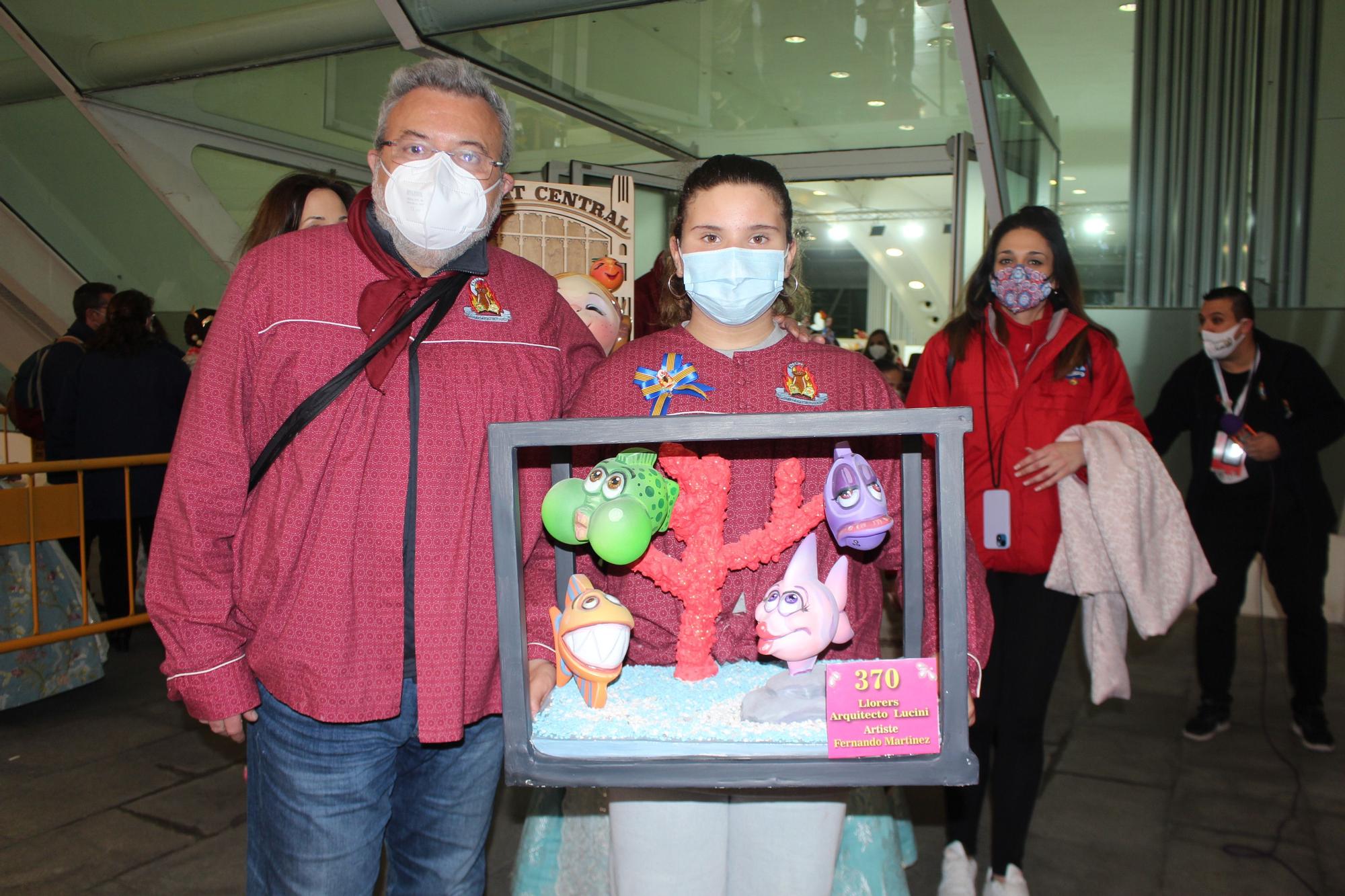 Los infantiles recogen los ninots de las Fallas 2022