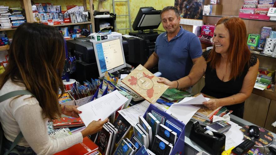 La ayuda de libros de texto del Concello de Vigo salta en la Renta y alarma a las familias