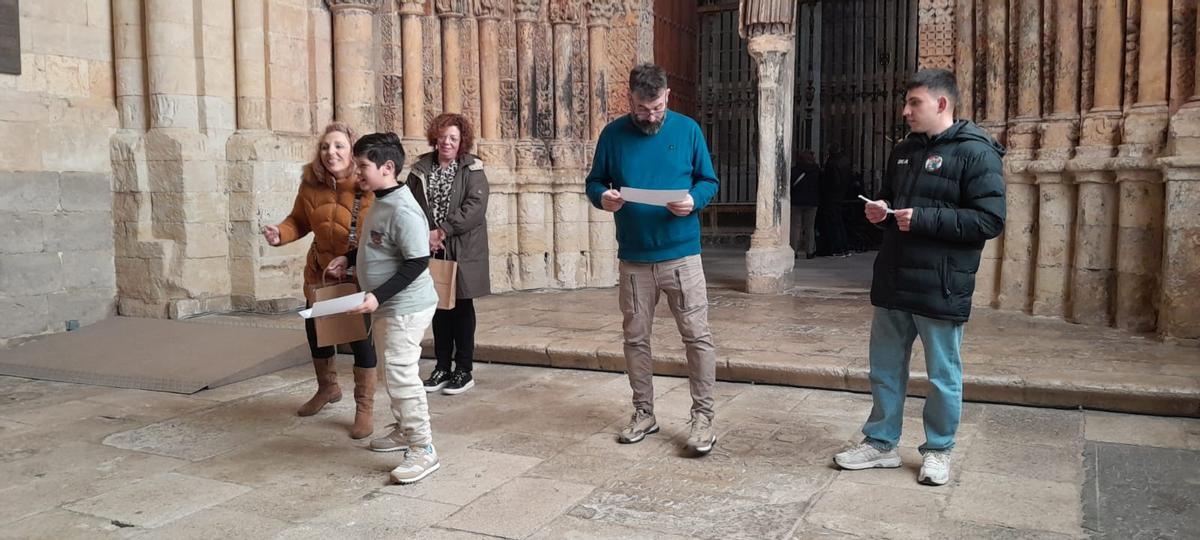 GALERÍA | La Junta Pro-Semana Santa de Toro entrega los premios a los escolares ganadores de su concurso de dibujo GALERÍA | La Junta Pro-Semana Santa de Toro entrega los premios a los escolares ganadores de su concurso de dibujo
