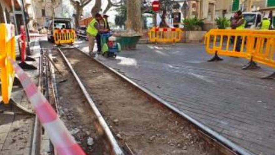 Gleisarbeiten an Straßenbahn zwischen Sóller und Port de Sóller