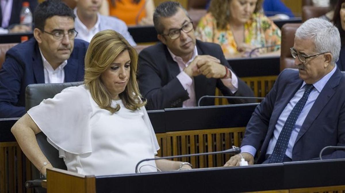 Susana Díaz, aquest dijous, durant la tercera votació sobre la investidura al Parlament andalús.