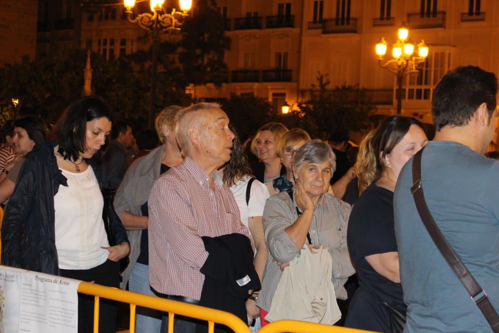 Noche del Besamano de la Virgen