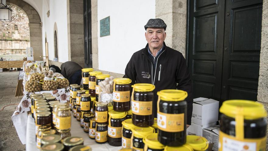 El Biomercado ofrece a Cáceres los mejores productos de la huerta