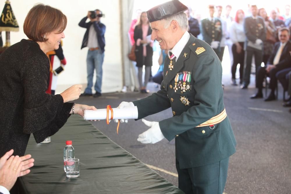 Actos del Día de la Hispanidad en la comandancia de la Guardia Civil de Gijón