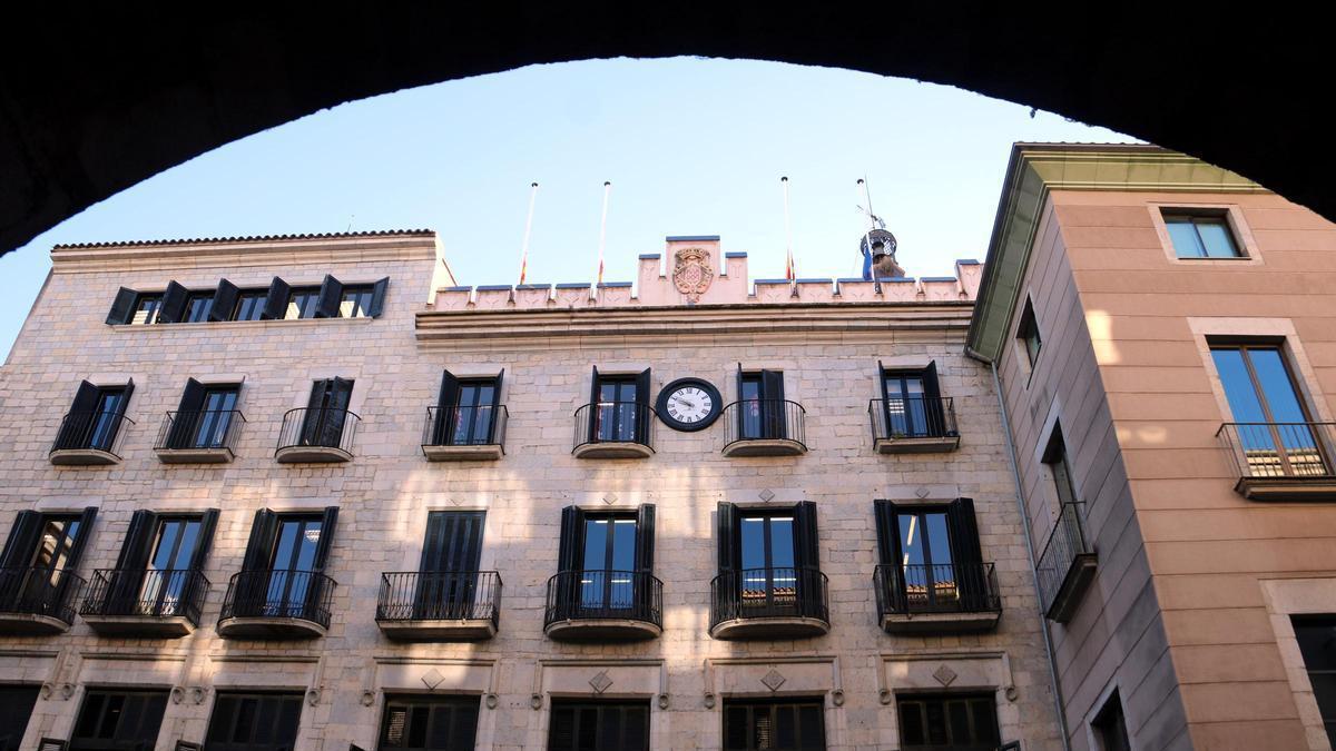 Façana de l'Ajuntament de Girona