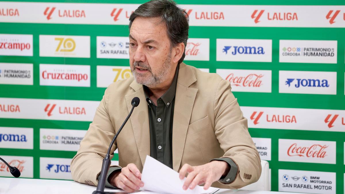 Antonio Fernández Monterrubio, CEO del Córdoba CF, durante una intervención en sala de prensa.
