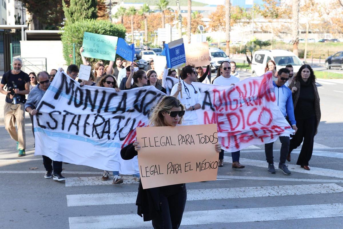 Las imágenes de la manifestación organizada por los sanitarios de Ibiza