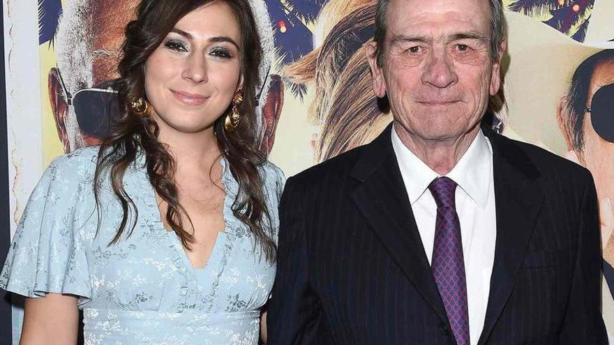 Tommy Lee Jones y su familia rompen su silencio tras la trágica muerte de su hija Victoria a los 34 años