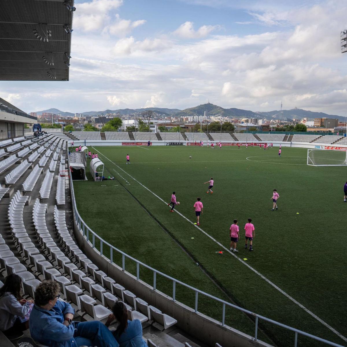 L’Hospitalet, la ciutat que mai ha tingut un equip de futbol a Primera L’Hospitalet, la ciutat que mai ha tingut un equip de futbol a Primera
