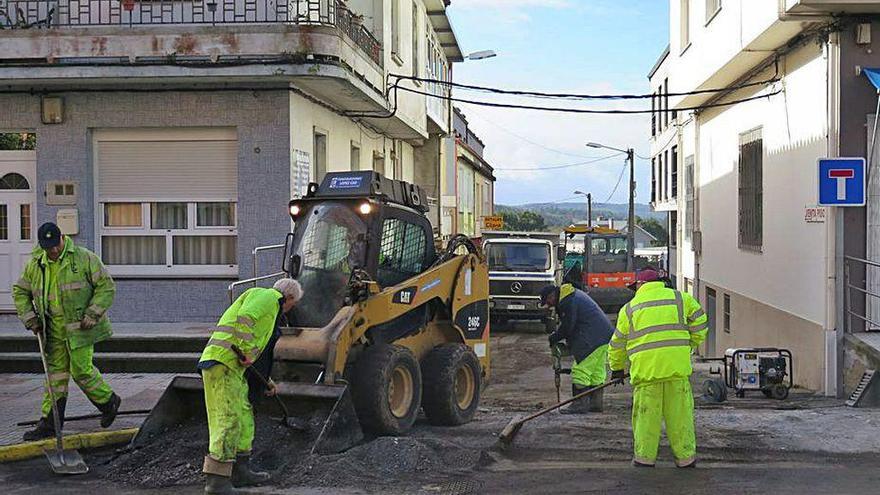 Imagen de archivo de obras en el casco urbano larachés.