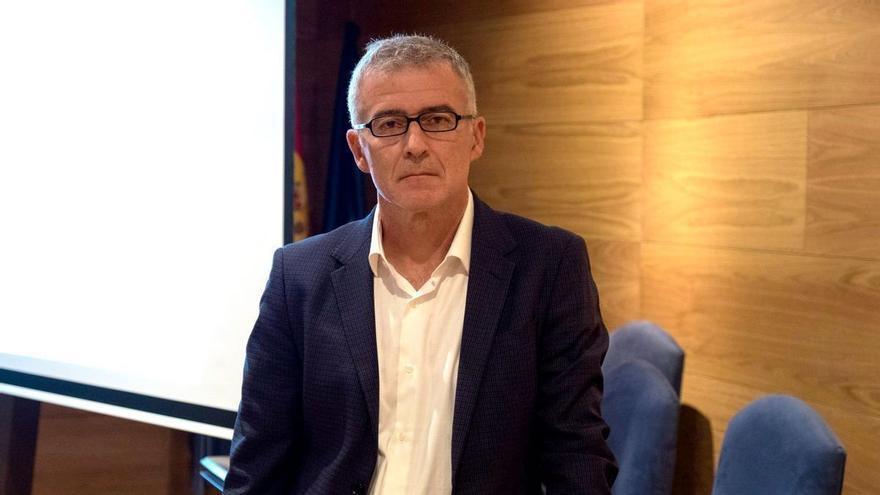 La suspensión de los efectos electorales de la ley de nietos abre brecha entre los juristas: unos dicen que hay que corregir un intento de cambiar la ley por la puerta de atrás, y otros ven inconstitucional privarles del voto