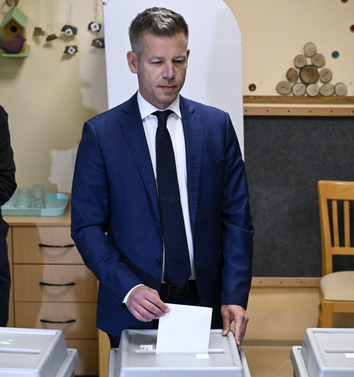 L’esperança sorgida de les entranyes del partit governant