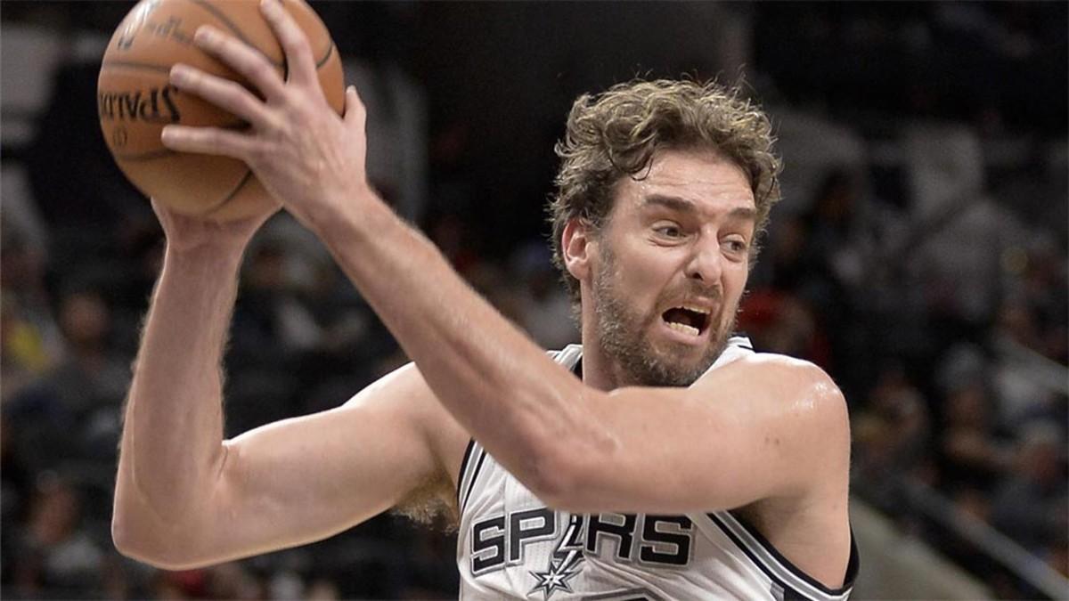 Pau Gasol aportó seis puntos en los 22 minutos que estuvo en la pista