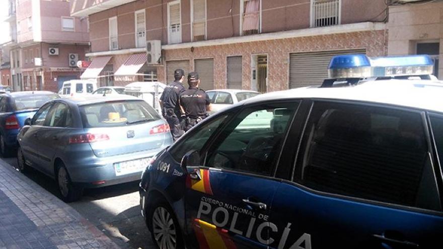 La Policía Nacional detiene a cinco personas por delitos de robo con fuerza