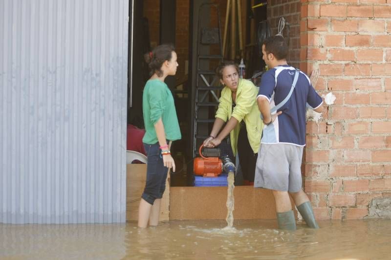 Una tromba de agua inunda Fuente Palmera