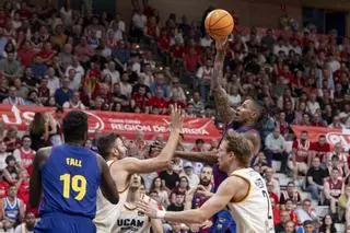 El Barça reacciona eliminando al Murcia y se lleva otra alegría: no jugará la semifinal contra el Madrid
