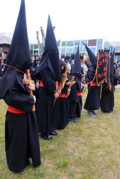 La procesión de los niños del Corazón de María