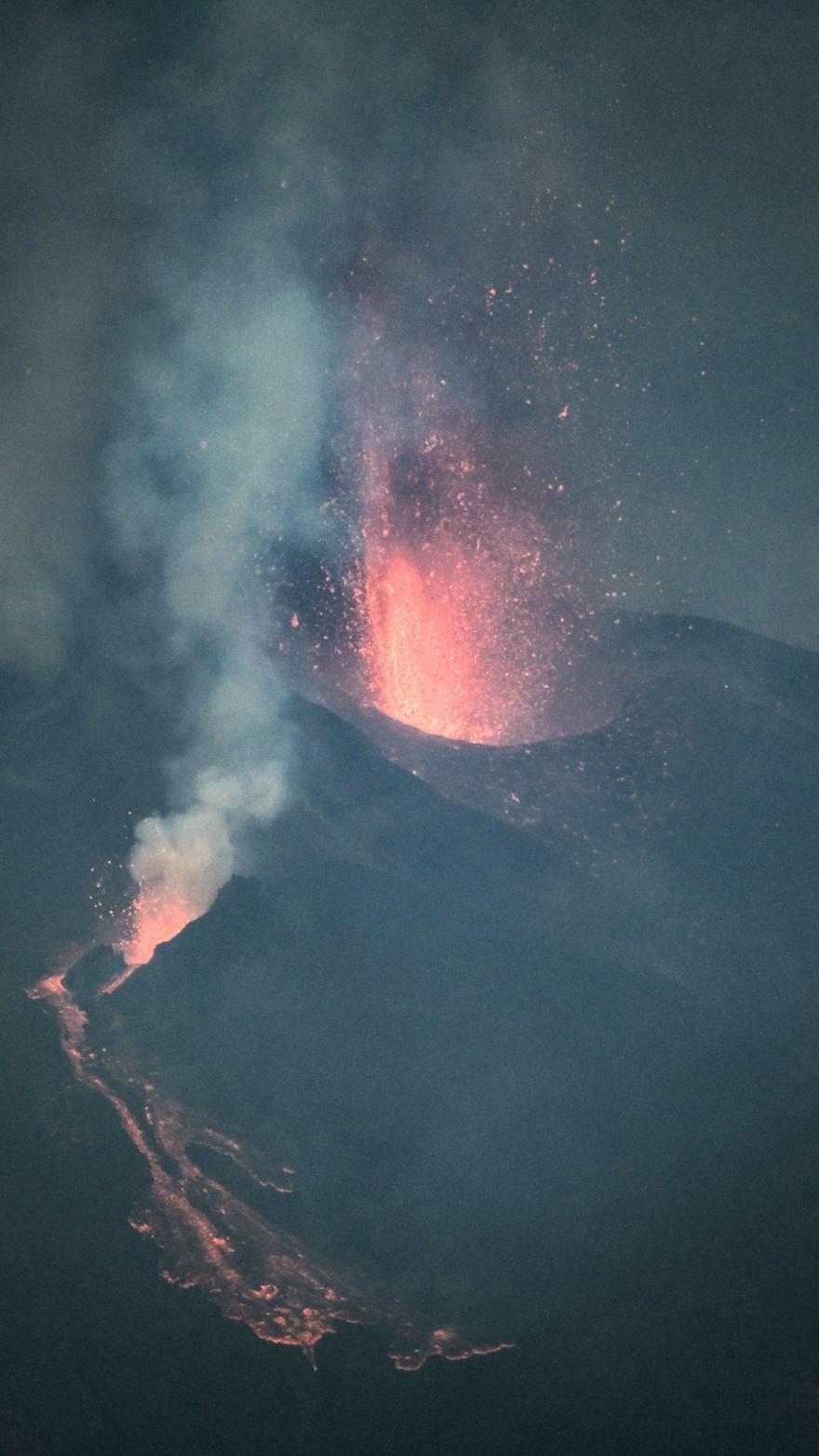 ERUPCIÓN VOLCÁN CUMBRE VIEJA