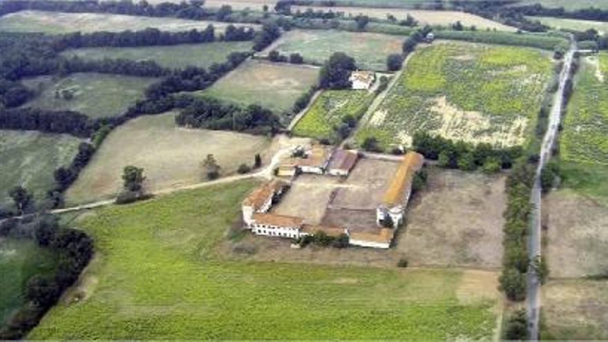 Una part de la finca de Torre Mornau, que està situada dins el Parc Natural dels Aiguamolls de l&#039;Empordà.