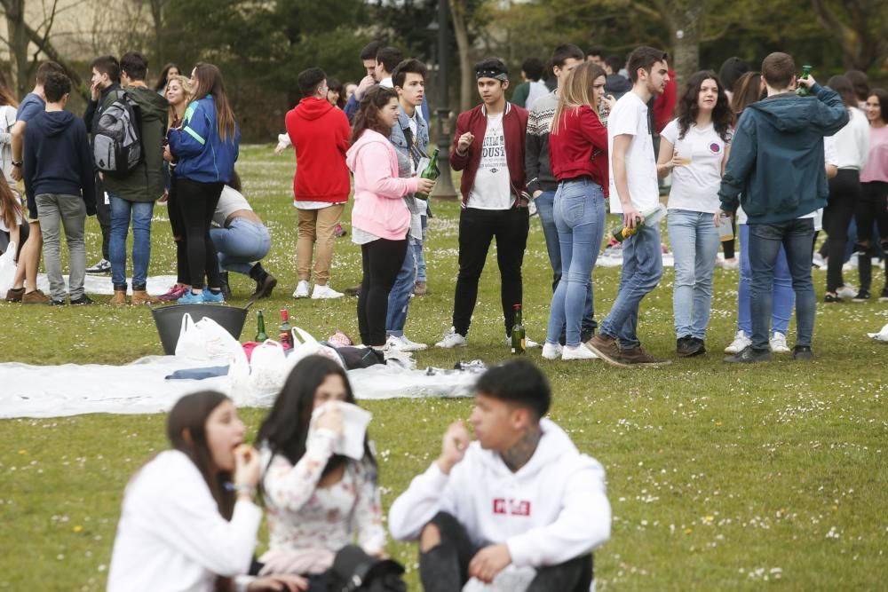 Comida en la Calle de Avilés 2018: ambientazo en el parque Ferrera