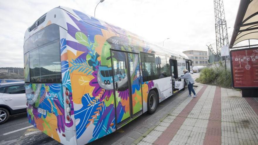 Arteixo compra tres minibuses eléctricos para el transporte rural por 875.000 euros