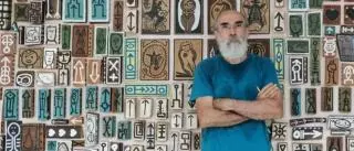 El artista “cubano-vigués” que triunfa en la Bienal de La Habana
