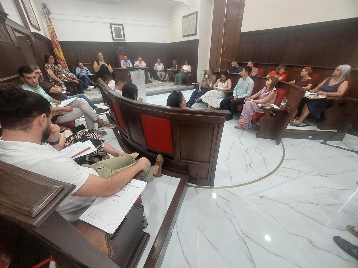 Pleno del Ayuntamiento de Sagunt.