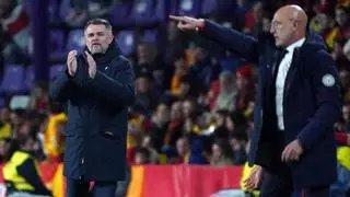 La grave lesión de Gavi empaña el éxito de España