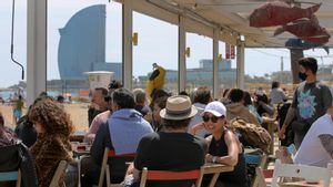 L’embolic dels xiringuitos de platja de Barcelona s’agreuja amb diverses renúncies d’operadors