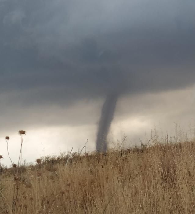 Un tornado atraviesa Campillos