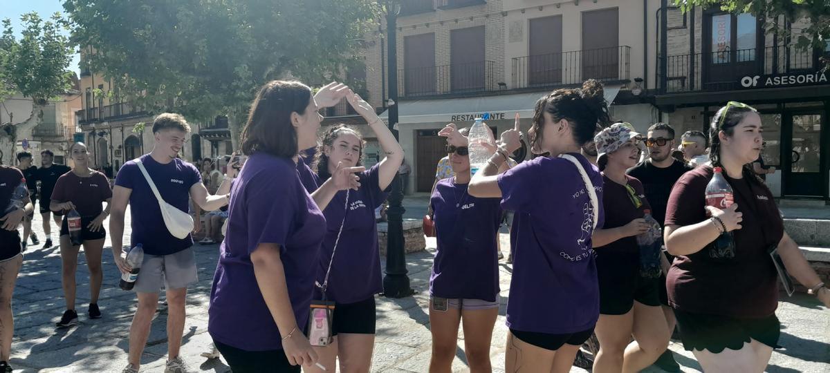 La concentración de peñas y la mojada dan inicio a las Fiestas de San Agutín en Toro La concentración de peñas y la mojada dan inicio a las Fiestas de San Agutín en Toro