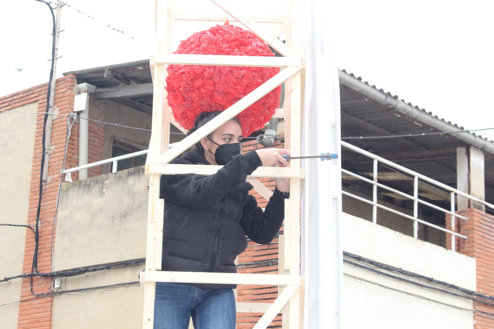 La última falla del año: el Pí de Nadal de los aspirantes a artista fallero